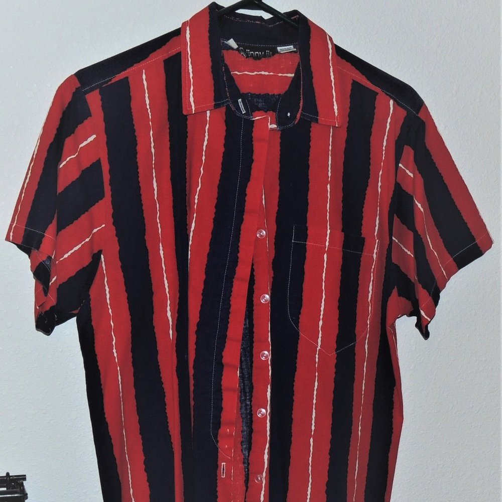 Navy/Red short sleeve button down w/ pocket